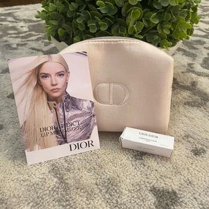 CD Make-up Pouch with Unopened Samples!